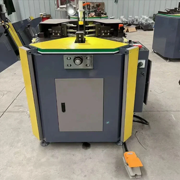 140mm Aluminium Profil Corner Nggabungke Machine