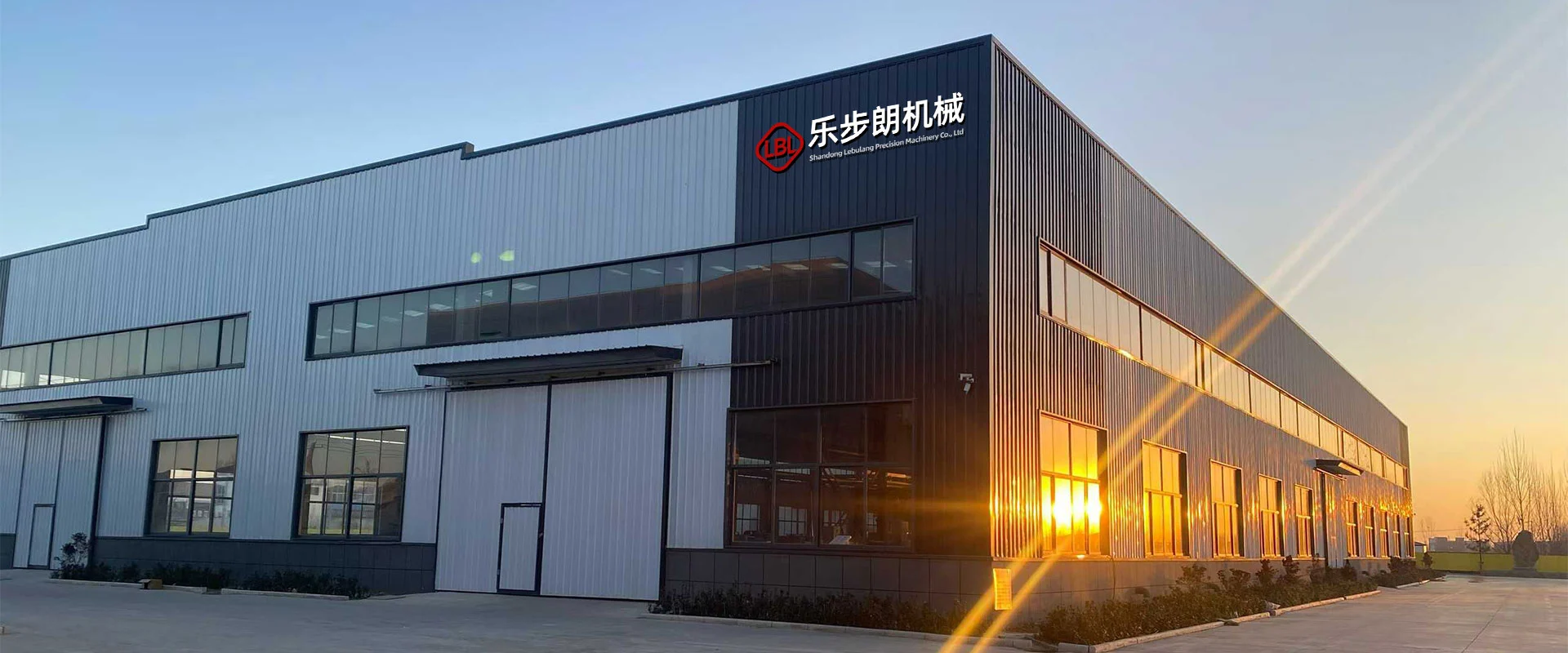 Pabrik Mesin Aluminium Tembok Tirai China Pabrik Mesin Aluminium Tembok Tirai China
