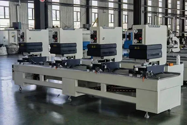 Pandhuan Praktis ing Pilihan Mesin Welding PVC UPVC kanggo Kapasitas Produksi Beda